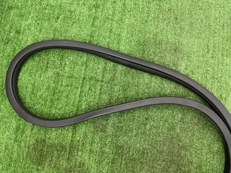 Уплотнитель проема двери Kia Soul 2014 SW