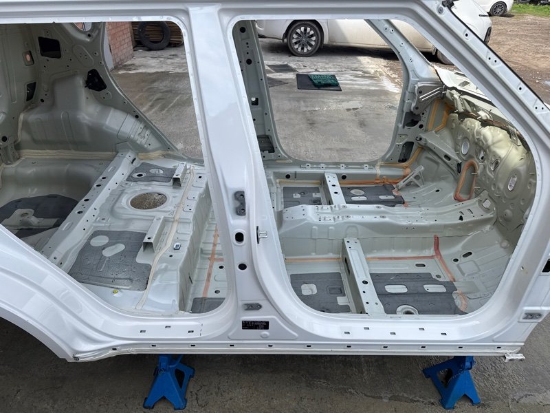 Порог со стойкой Kia Soul 2014 SW