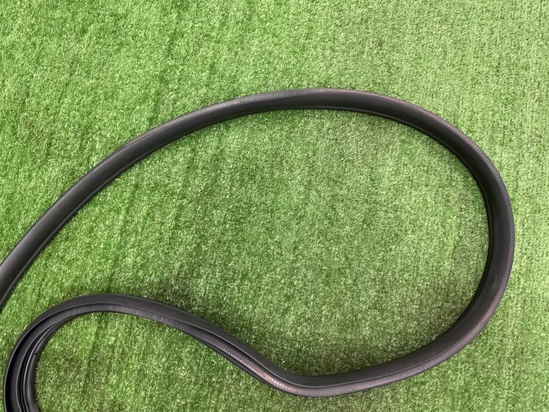 Уплотнитель проема двери Kia Soul 2014 SW