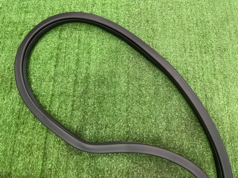 Уплотнитель проема двери Kia Soul 2014 SW