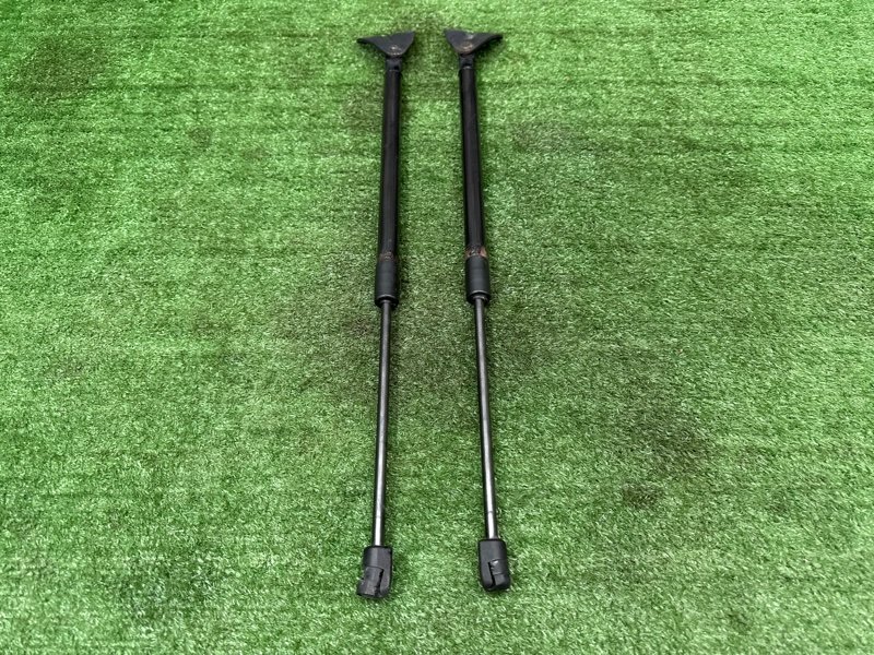 Упор крышки багажника Kia Soul 2014 SW