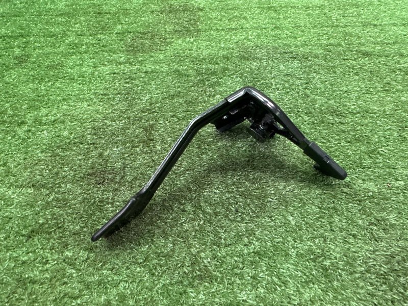 Фиксатор замка капота Kia Soul 2014 SW