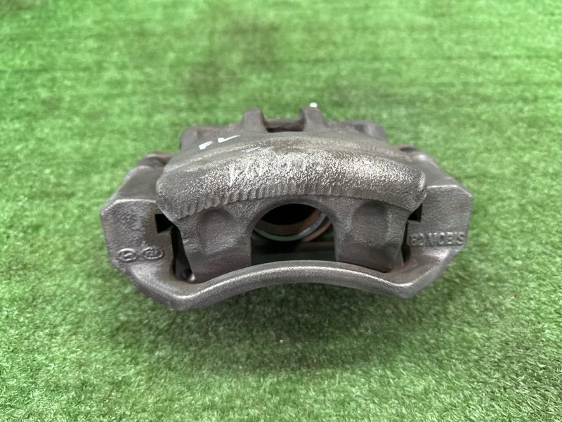 Суппорт тормозной Kia Soul 2014 SW