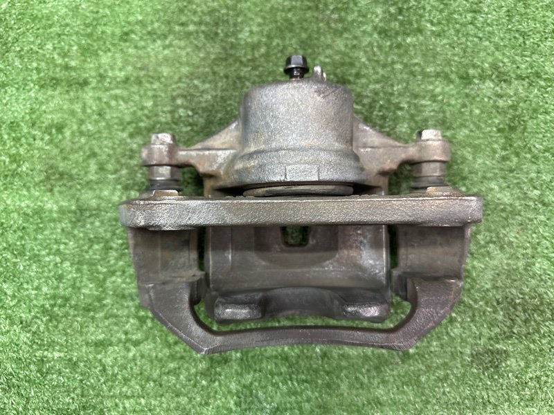 Суппорт тормозной Kia Soul 2014 SW