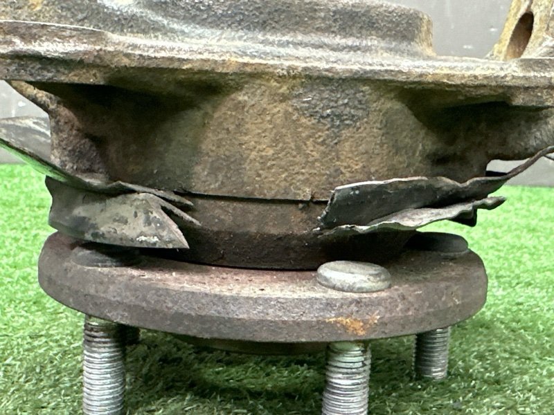 Кулак поворотный Kia Soul 2014 SW