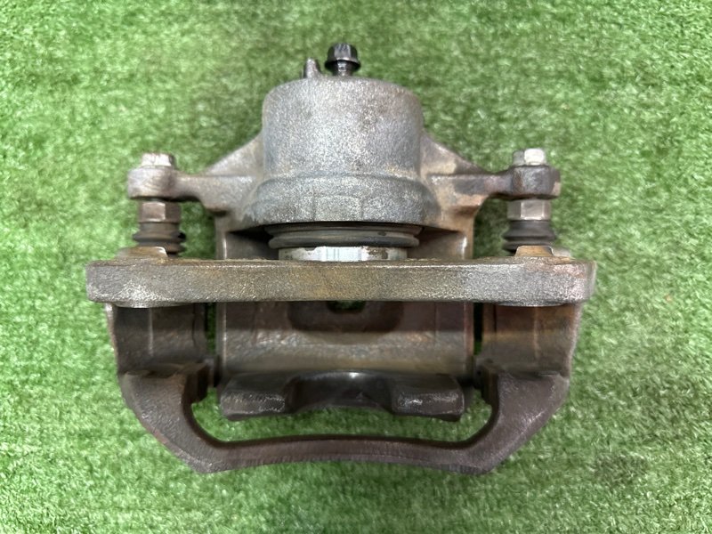 Суппорт тормозной Kia Soul 2014 SW