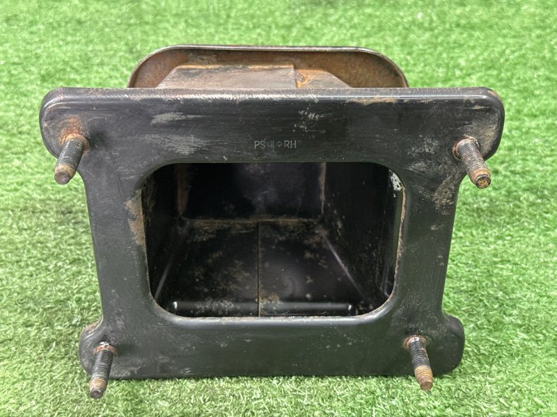 Кронштейн усилителя бампера Kia Soul 2014 SW