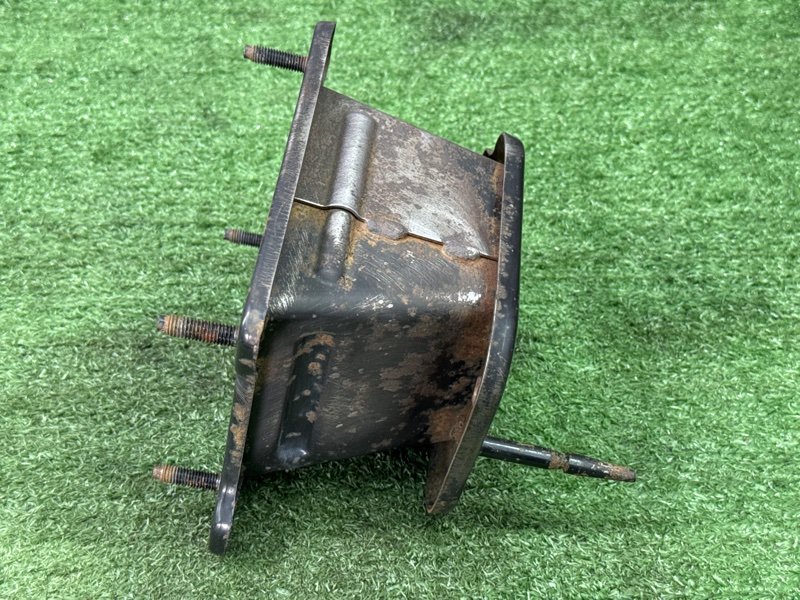 Кронштейн усилителя бампера Kia Soul 2014 SW