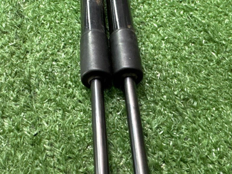 Упор капота Kia Soul 2014 SW