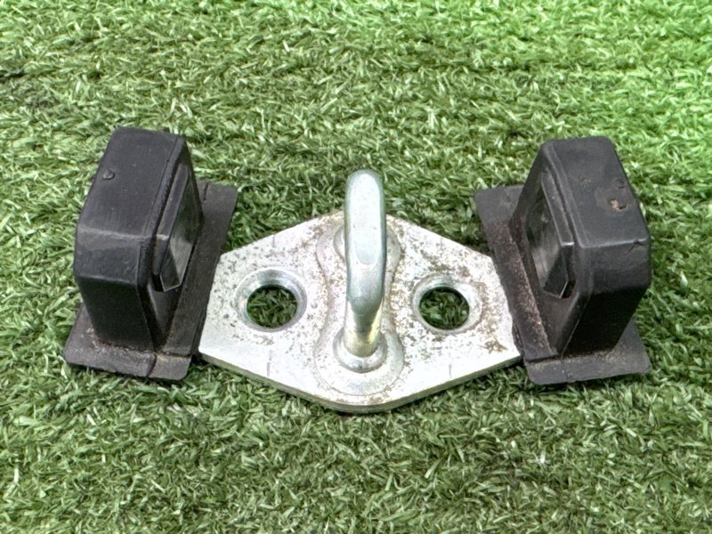 Ответная часть замка багажника Kia Soul 2014 SW