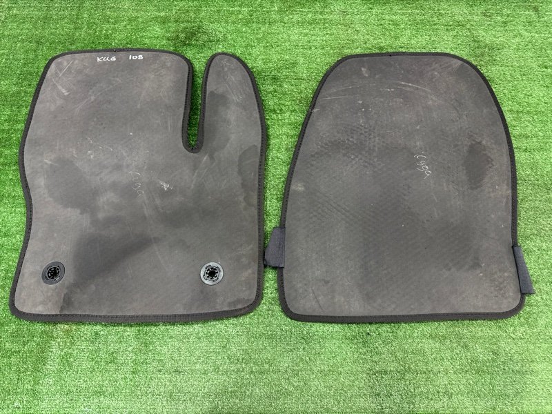 Коврики салонные Ford Kuga 2013 SUV