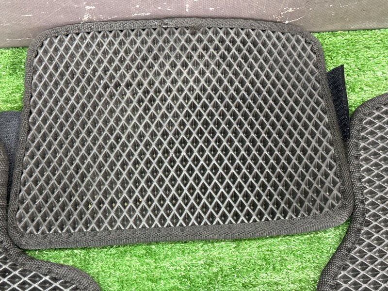 Коврики салонные Ford Kuga 2013 SUV