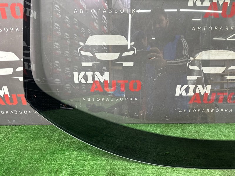 Стекло лобовое Kia Soul 2014 SW