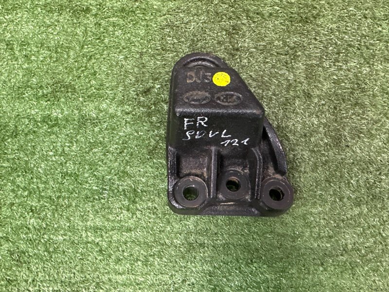 Кронштейн опоры двигателя Kia Soul 2014 SW