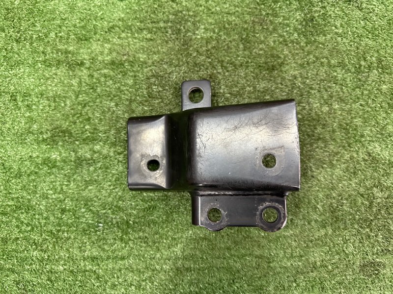 Кронштейн кпп Kia Soul 2014 SW