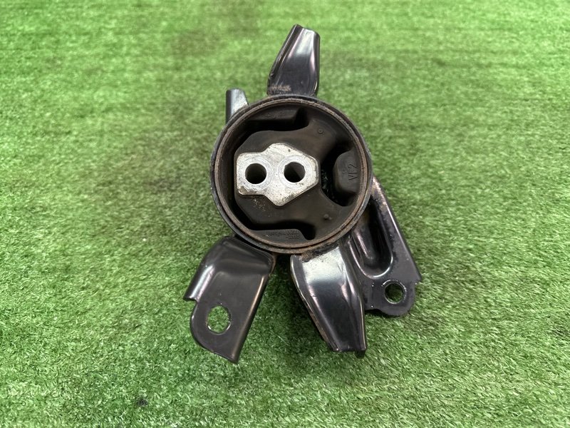 Подушка/опора двигателя Kia Soul 2014 SW