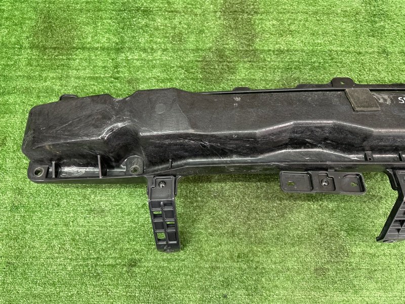 Усилитель бампера Kia Soul 2014 SW