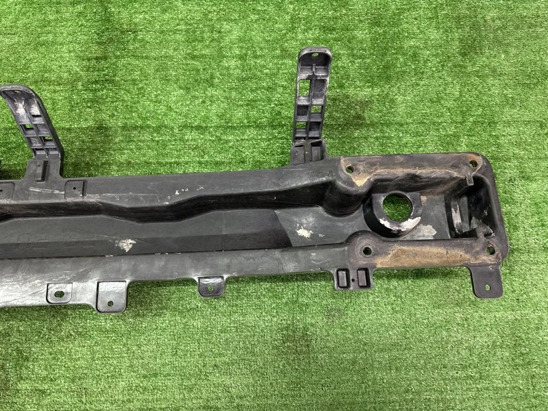 Усилитель бампера Kia Soul 2014 SW