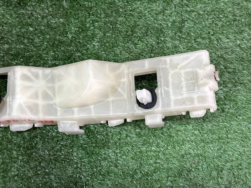 Кронштейн бампера Kia Soul 2014 SW