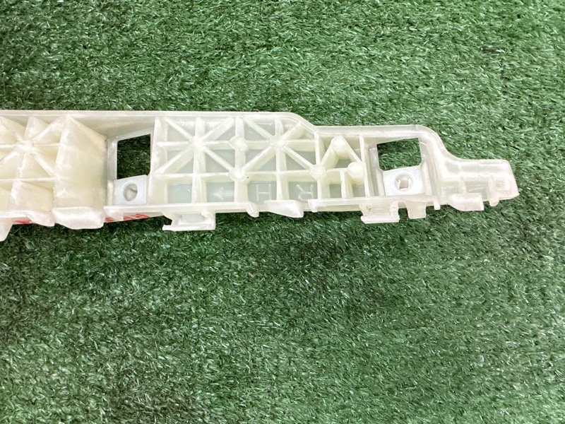 Кронштейн бампера Kia Soul 2014 SW