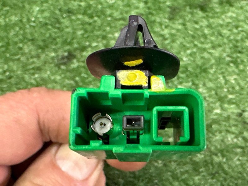 Проводка антенны Kia Soul 2014 SW