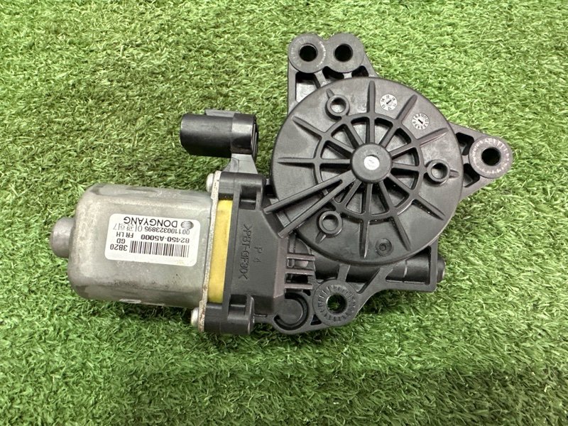 Мотор стеклоподъемника Hyundai i30 2013