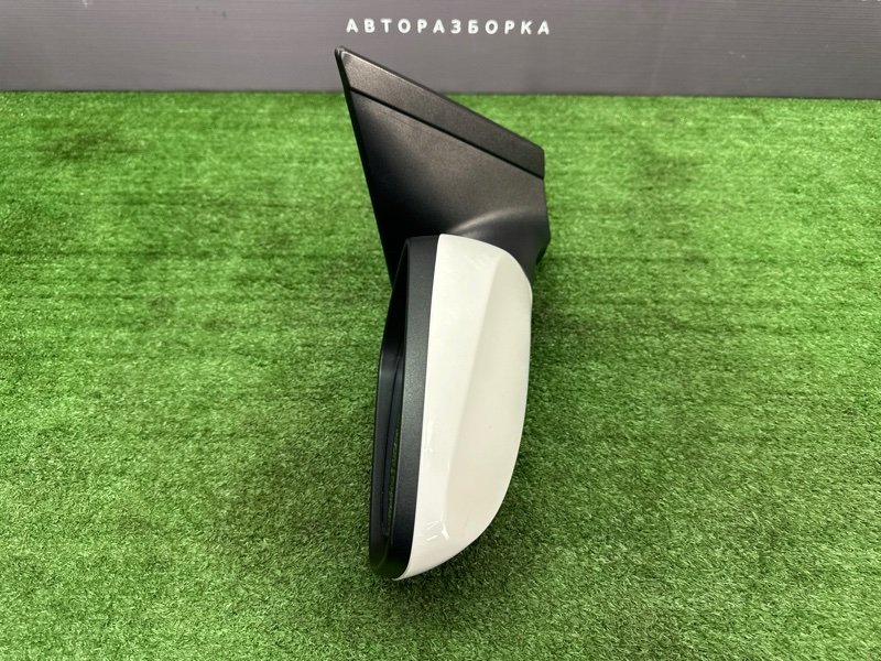 Зеркало заднего вида Hyundai i30 2013