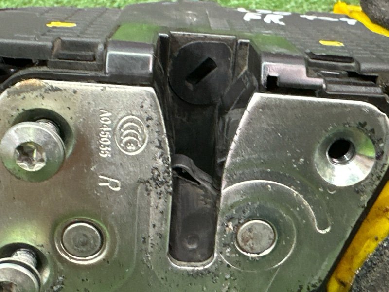 Замок двери Hyundai i30 2013