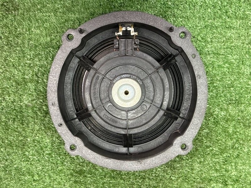 Динамик штатный Hyundai i30 2013