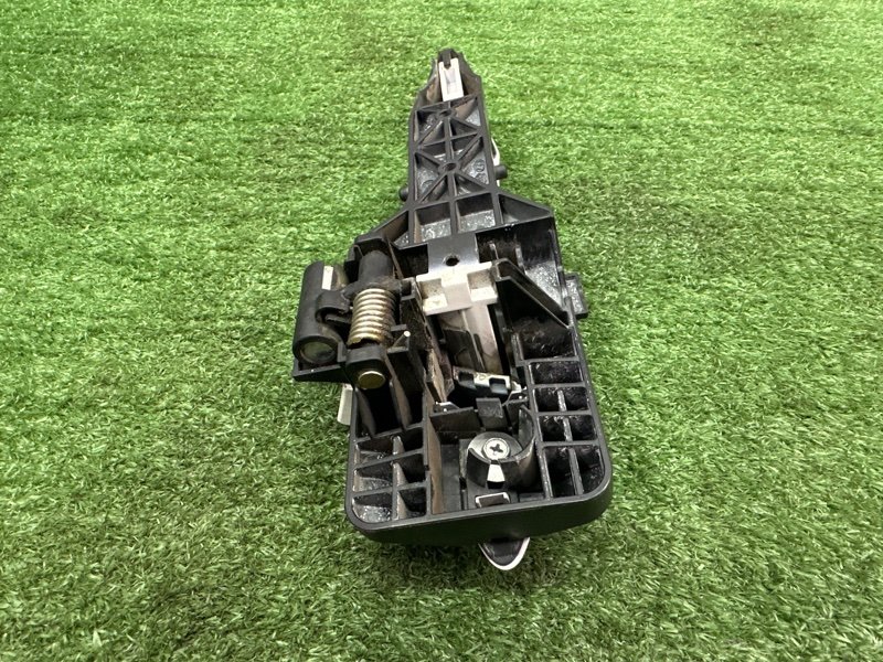 Ручка двери наружная в сборе Hyundai i30 2013