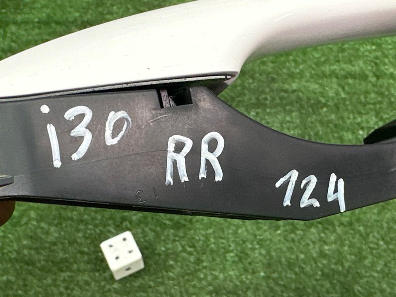 Ручка двери наружная в сборе Hyundai i30 2013