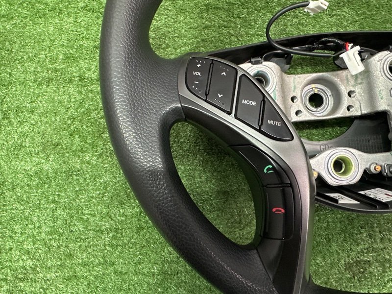 Руль с кнопками Hyundai i30 2013