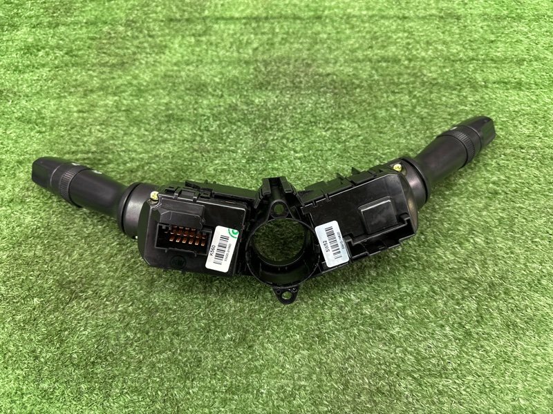 Подрулевой переключатель (гитара) Hyundai i30 2013