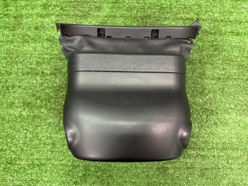 Кожух рулевой колонки Hyundai i30 2013