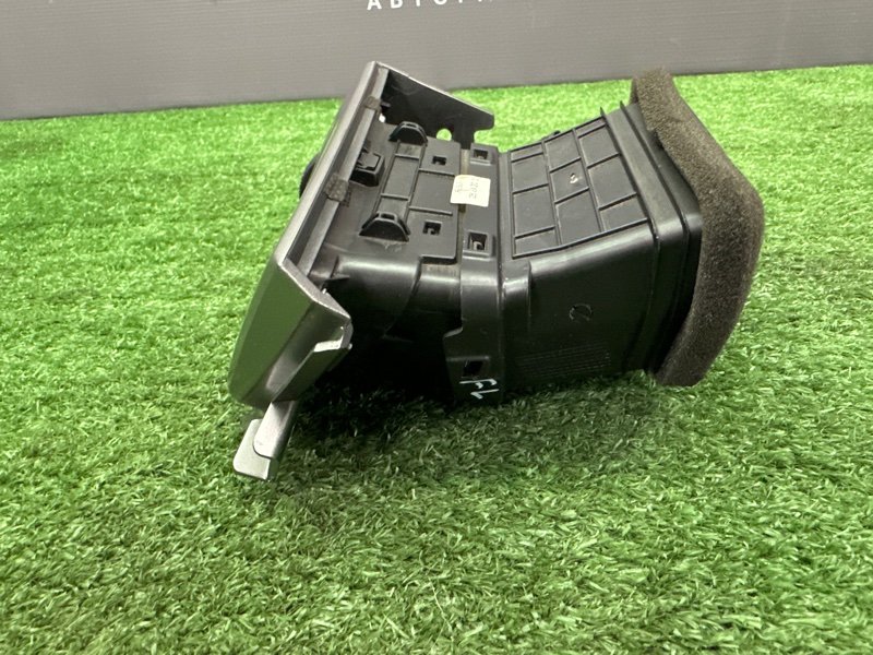 Дефлектор отопителя Hyundai i30 2013