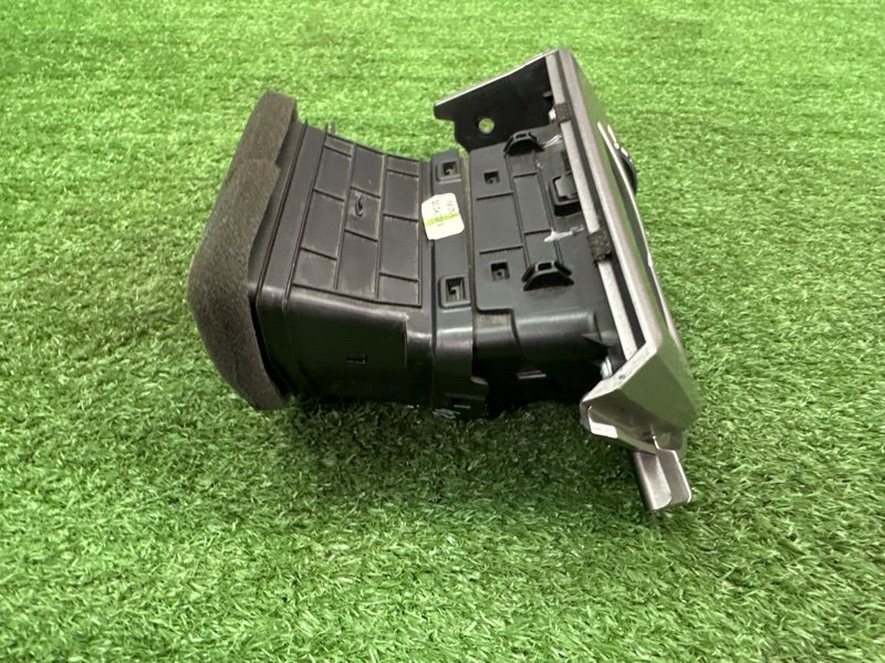 Дефлектор отопителя Hyundai i30 2013