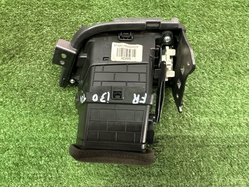 Дефлектор отопителя Hyundai i30 2013