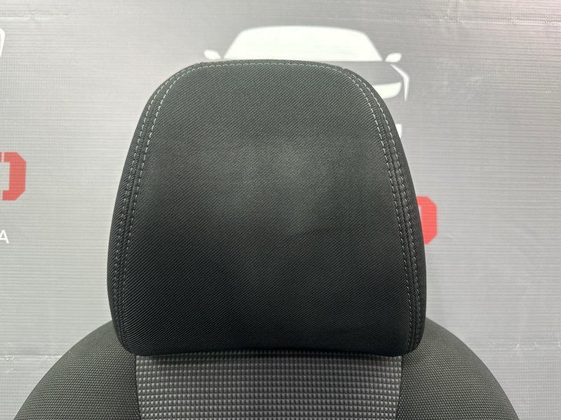 Сиденье с подогревом Hyundai i30 2013