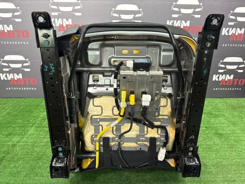 Сиденье с подогревом Hyundai i30 2013