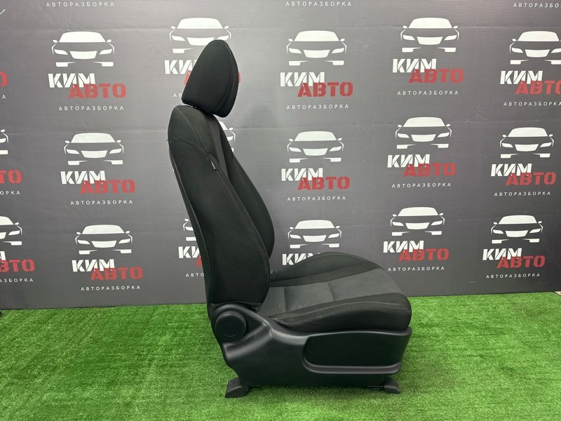 Сиденье с подогревом Hyundai i30 2013