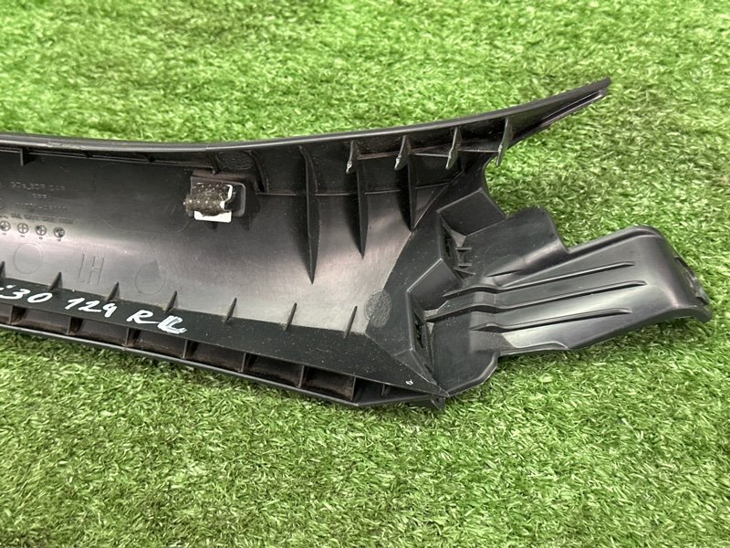 Накладка крышки багажника Hyundai i30 2013