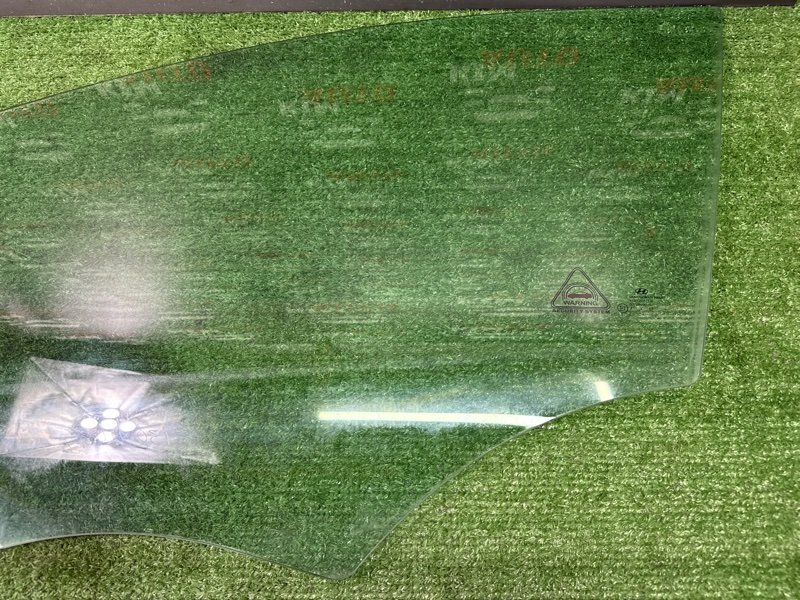 Стекло двери Hyundai i30 2013