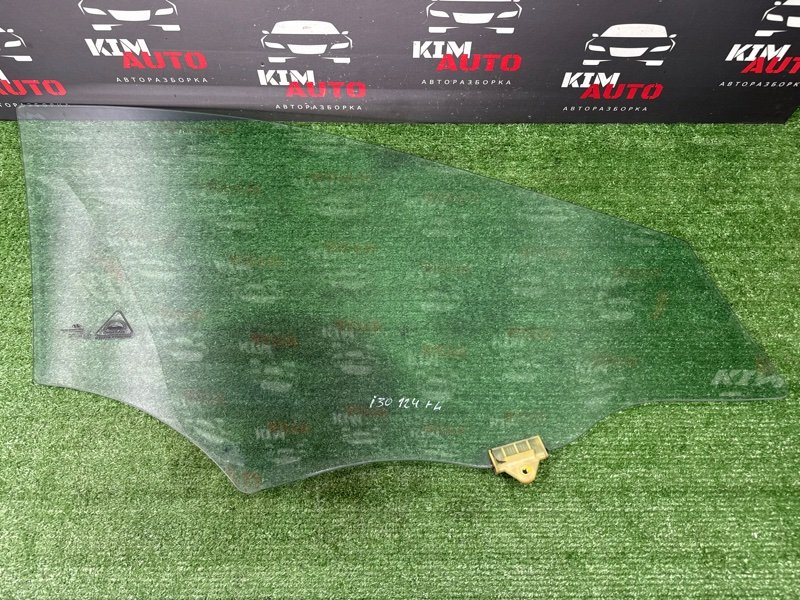 Стекло двери Hyundai i30 2013