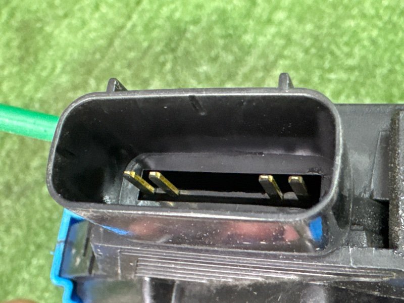 Замок двери Hyundai i30 2013