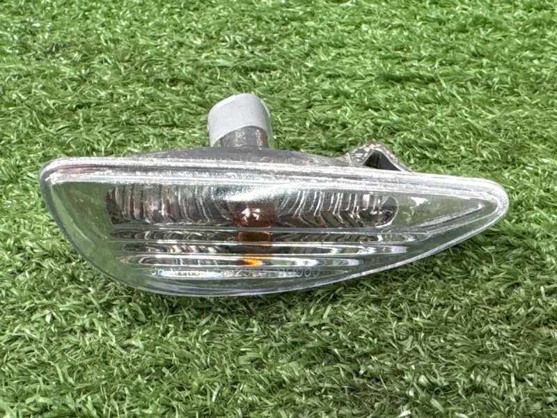 Повторитель поворота в крыло Hyundai i30 2013