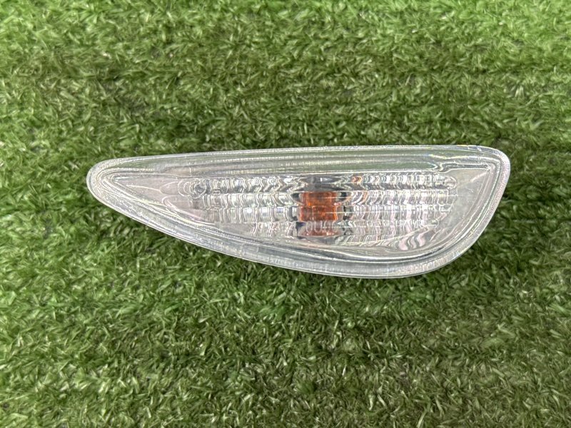 Повторитель поворота в крыло Hyundai i30 2013