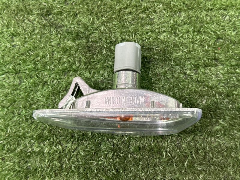 Повторитель поворота в крыло Hyundai i30 2013