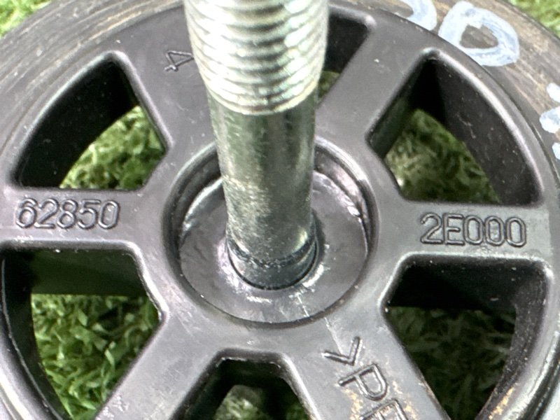 Болт крепления запасного колеса Hyundai i30 2013