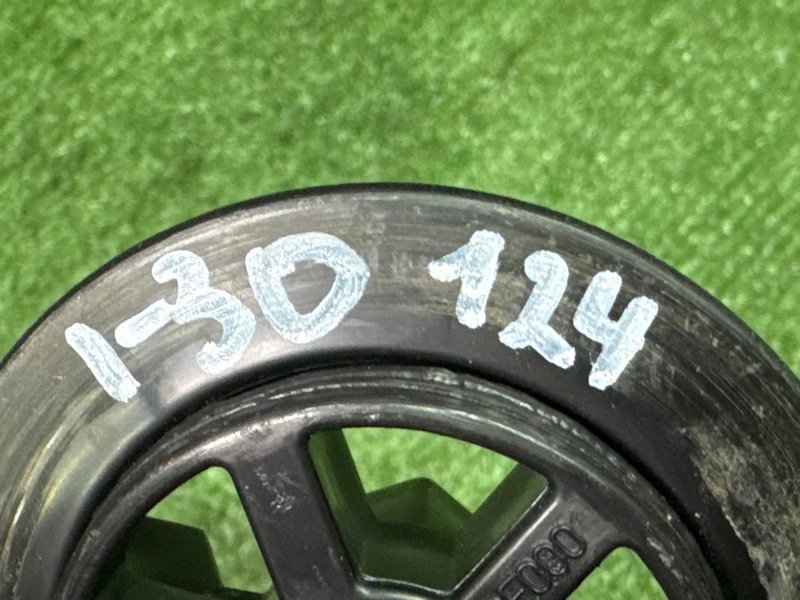 Болт крепления запасного колеса Hyundai i30 2013