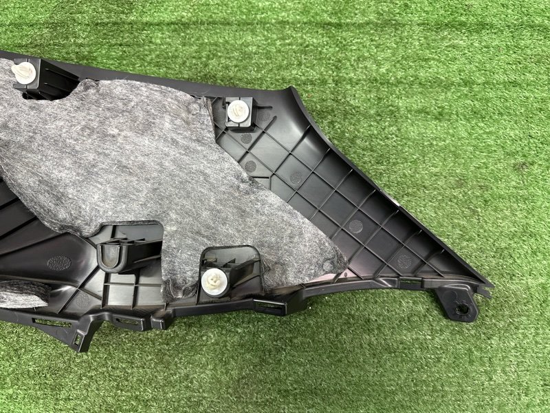 Накладка стойки кузова Hyundai i30 2013